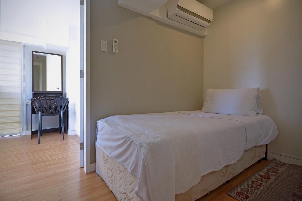 Victoria Soho Suites Manille Extérieur photo