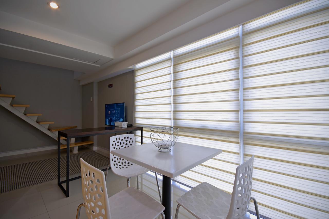 Victoria Soho Suites Manille Extérieur photo