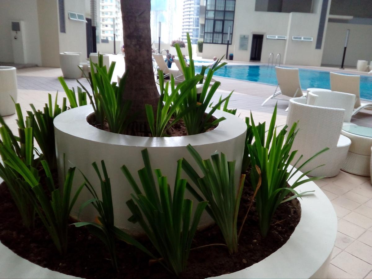 Victoria Soho Suites Manille Extérieur photo